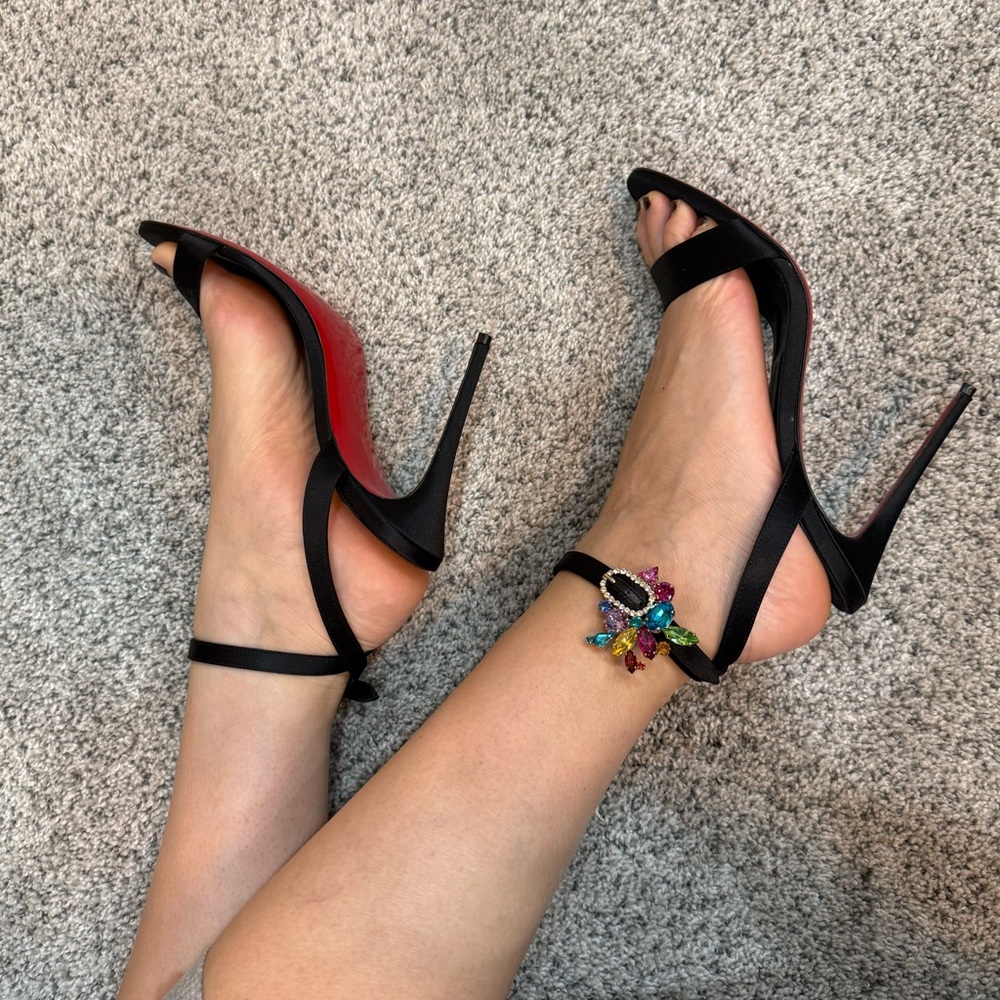 Christian Louboutin size 39 silk with gems 100mm